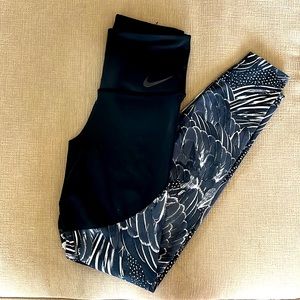 NWOT Women’s Nike Full Length Dri-Fit Leggings